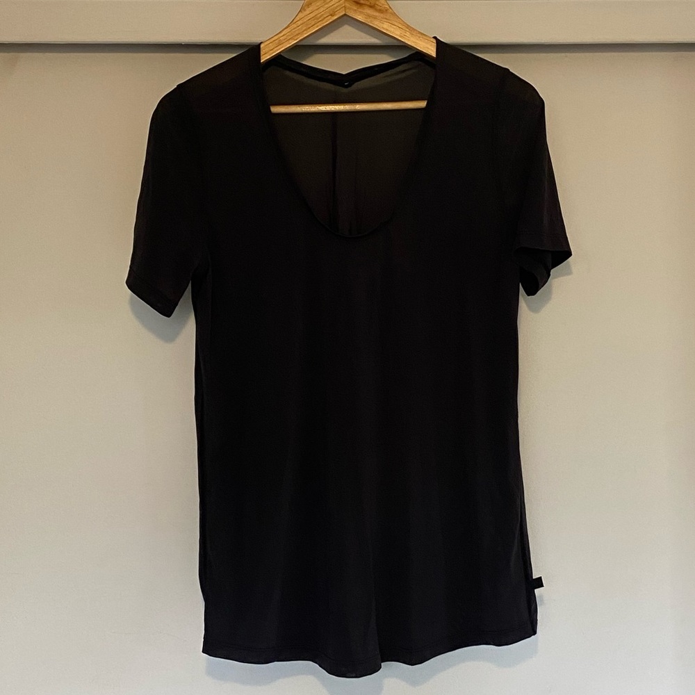 Lululemon Mesh T-Shirt